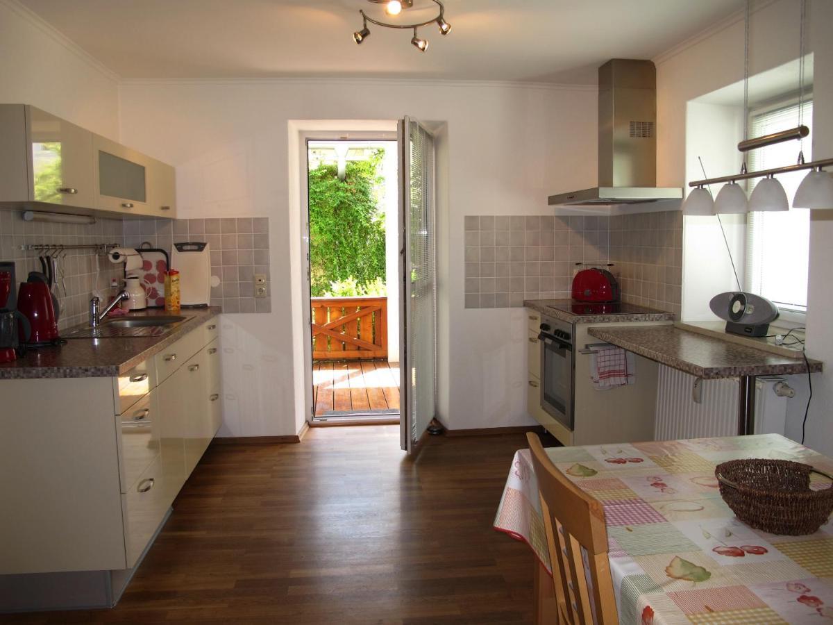 Ferienwohnung Schuster Altotting Bagian luar foto
